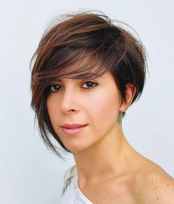 Edgy Asymmetrical Pixie Cut