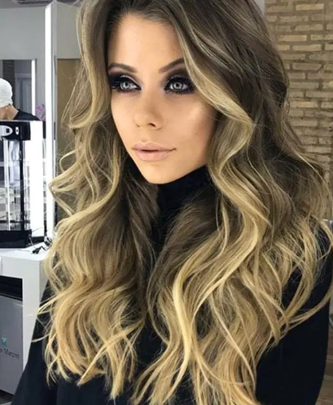 Voluminous Caramel Waves Hairstyle