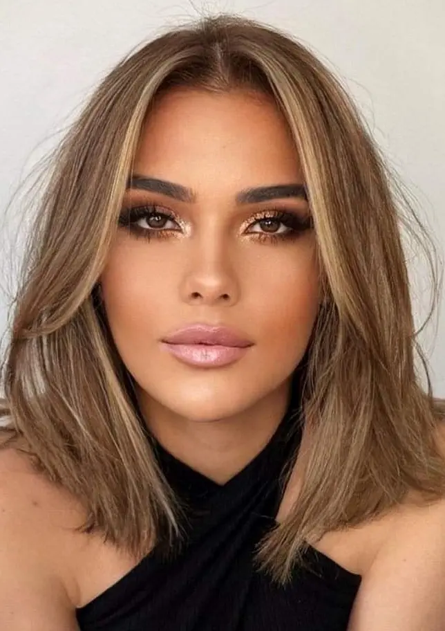 Face-Framing Caramel Balayage Hairstyle