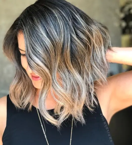 Textured Gray Lob Hairstyle