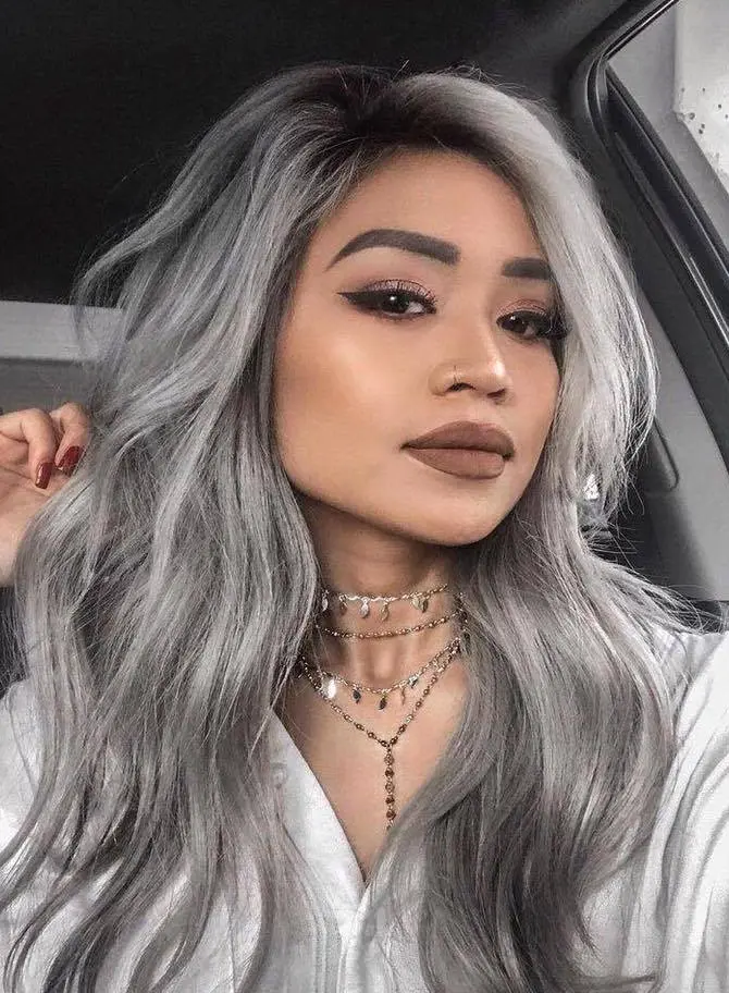 Wavy Silver Layers Hairstyle