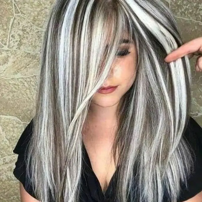 Ash Gray Highlights Hairstyle