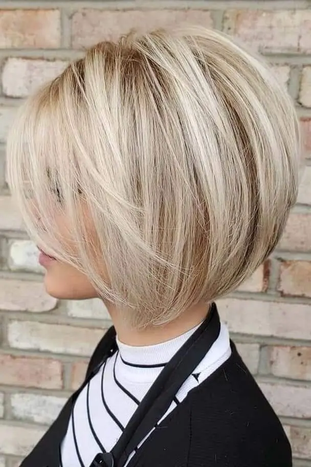 Blonde Layered Pixie Bob Hairstyle