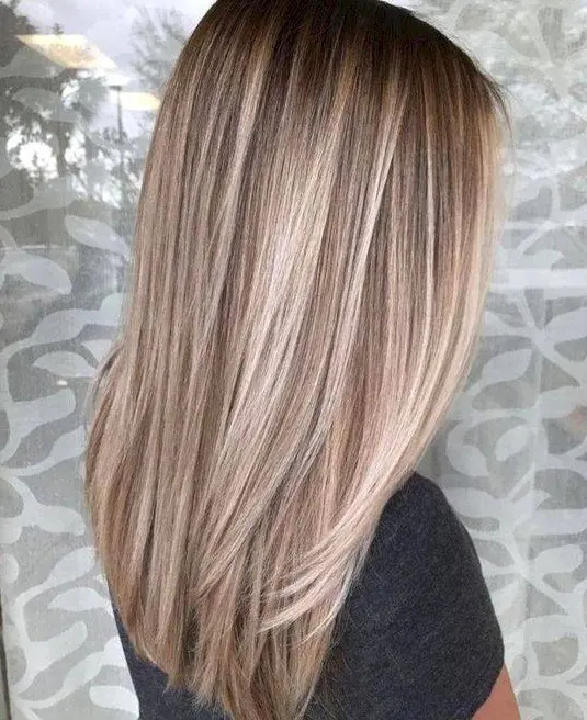 Straight Layers with Highlights Hairstyle