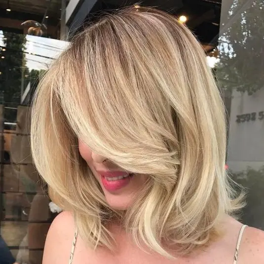 Blonde Bob with Layers Hairstyle