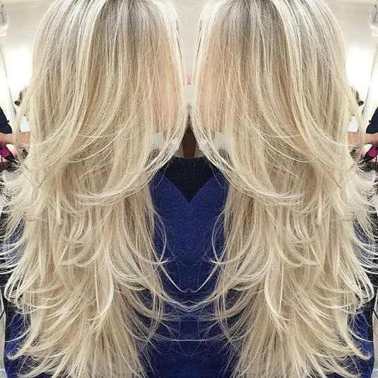 Long Blonde Layers Hairstyle