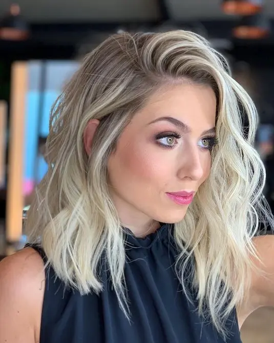 Blonde Wavy Lob Hairstyle