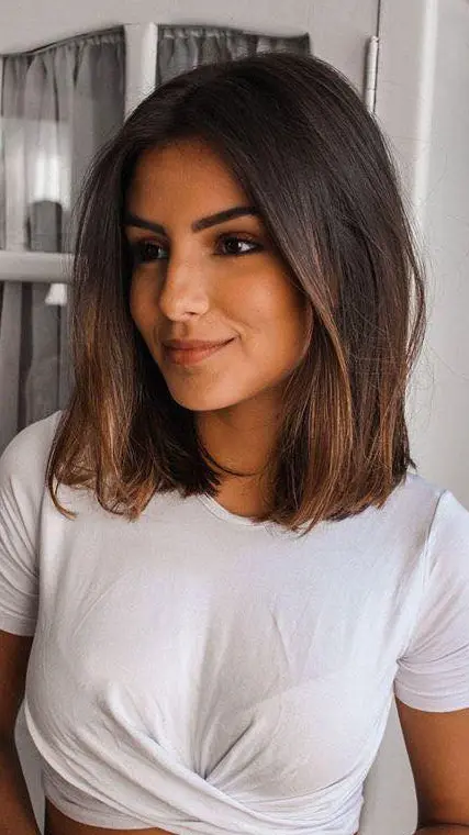 Natural Wavy Lob Hairstyle