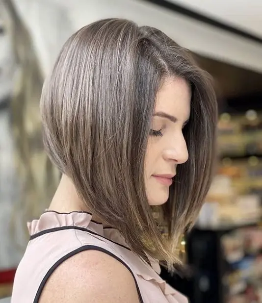 Angled Bob with Subtle Layers Hairstyle