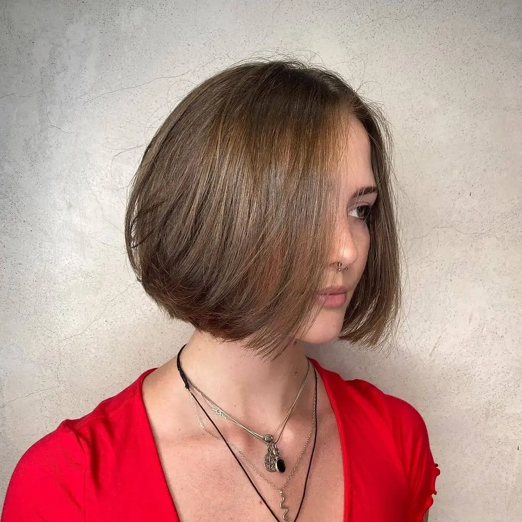 Layered Chestnut Bob Hairstyle