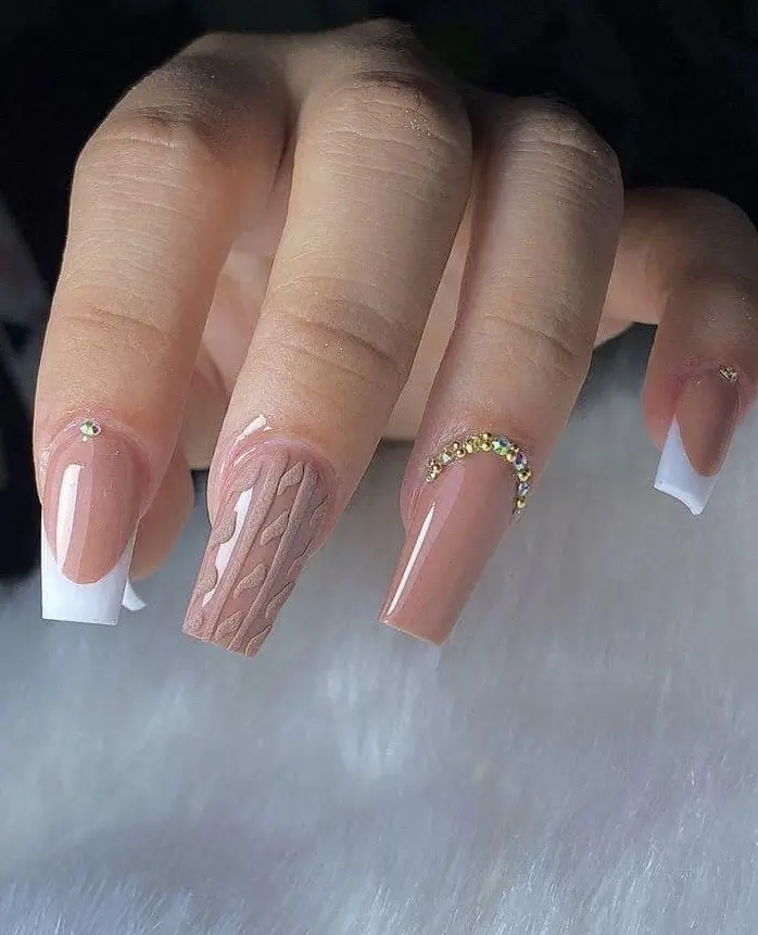 Textured Nude