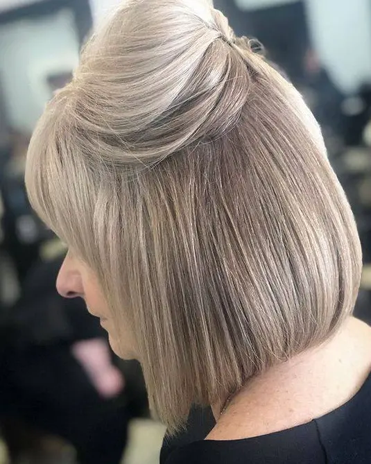 Half-Up Bob with Blonde Highlights Hairstyle