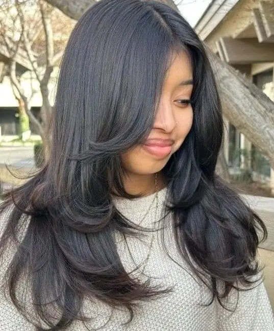 Soft Layered Waves Hairstyle