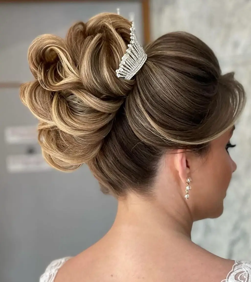 Regal Bridal Updo with Tiara